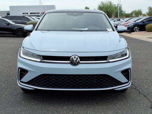 Certified 2026 Volkswagen Jetta SE FWD image 2