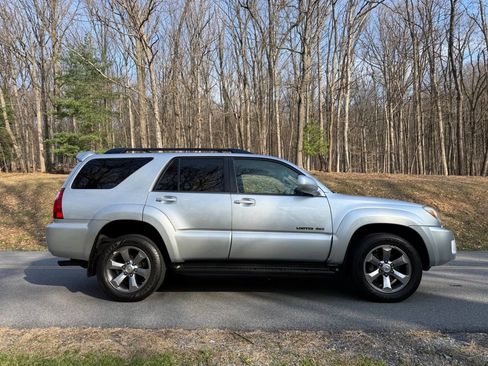 Used 2008 Toyota 4Runner Limited image 8
