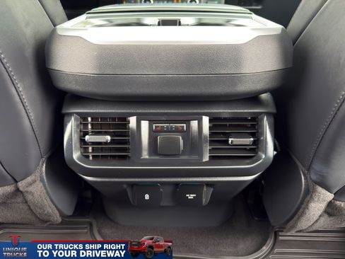 Used 2025 Ford F150 Raptor AWD/4WD image 34