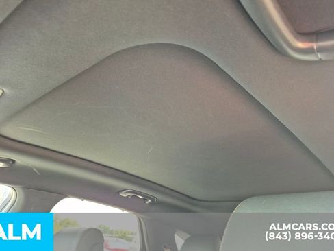 Used 2023 Genesis GV70 2.5T w/ Advanced Package image 18