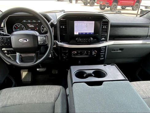 Used 2023 Ford F150 XLT image 14