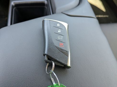 Used 2022 Lexus ES 350 w/ Premium Package FWD image 31