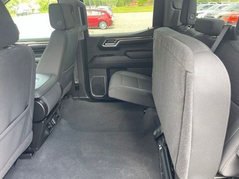 Used 2023 Chevrolet Silverado 1500 LT AWD/4WD image 21
