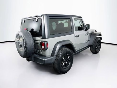 Used 2021 Jeep Wrangler Willys image 11