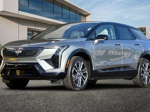 New 2026 Cadillac Optiq Sport 1 image 8