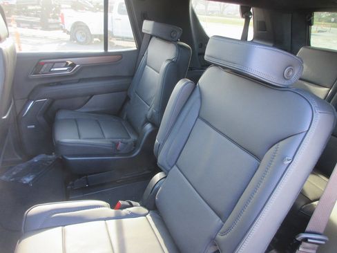 New 2026 GMC Yukon Denali image 14