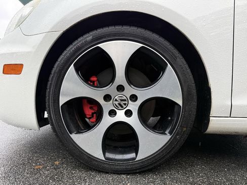 Used 2011 Volkswagen GTI Autobahn image 13