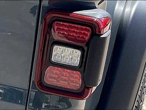 New 2025 Jeep Gladiator Mojave w/ Safety Group image 14