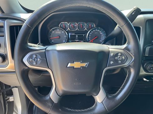 Used 2018 Chevrolet Silverado 1500 LT AWD/4WD image 16
