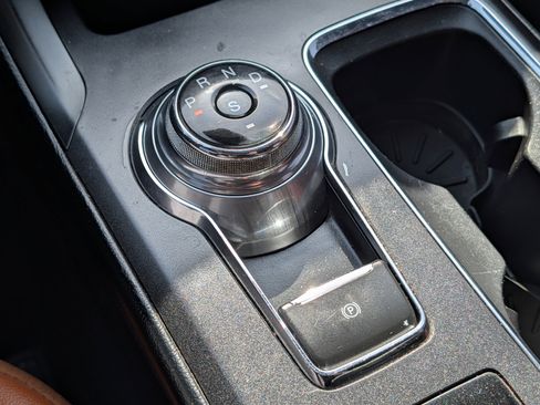 Used 2020 Ford Fusion Titanium image 24