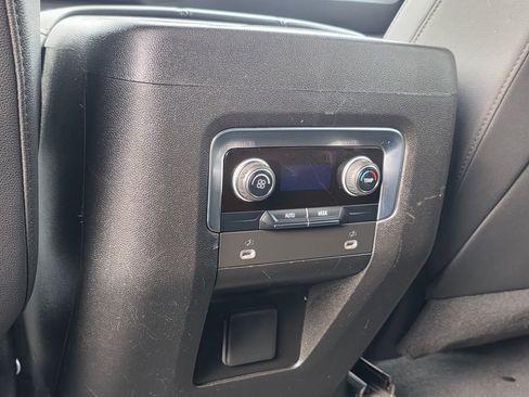 Used 2023 Chevrolet Tahoe LT AWD/4WD image 34