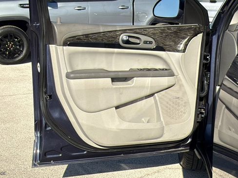 Used 2014 Buick Enclave Leather w/ Trailering Provision Package image 8