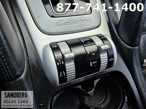 Used 2005 Porsche Cayenne S image 22