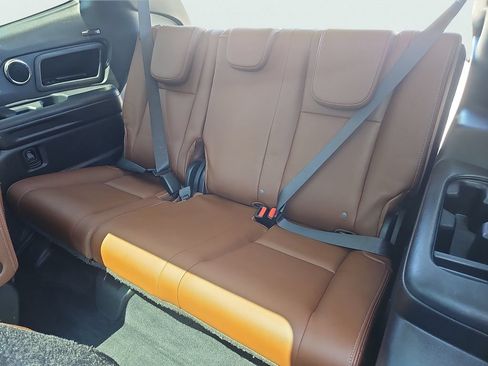 Used 2019 Subaru Ascent Touring AWD/4WD image 36