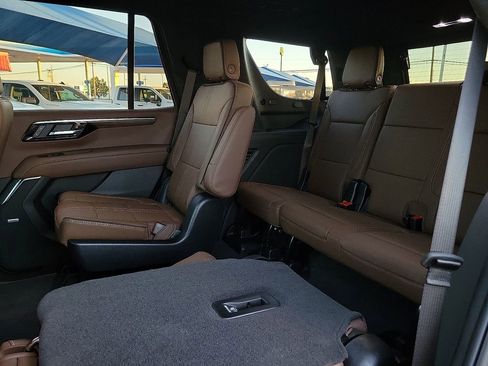 New 2026 Chevrolet Tahoe High Country image 8