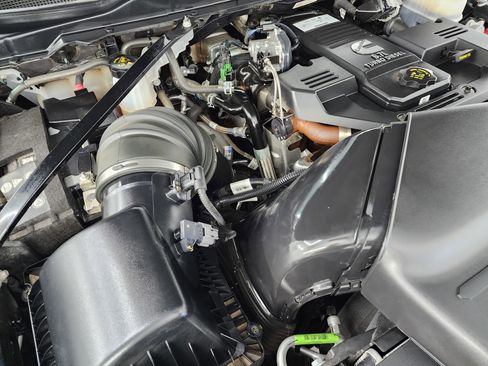 Used 2024 RAM 3500 Big Horn w/ Night Edition image 20