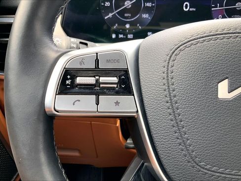 Certified 2025 Kia Telluride SX Prestige X-Line AWD/4WD image 24