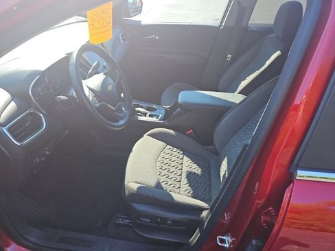 Used 2023 Chevrolet Equinox LT AWD/4WD image 15