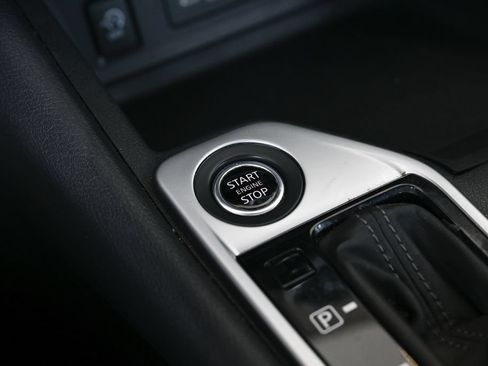 Used 2024 Nissan Sentra SV FWD image 27