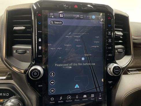 Used 2025 RAM 1500 Limited image 18