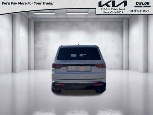 Used 2022 Jeep Wagoneer Series III image 20