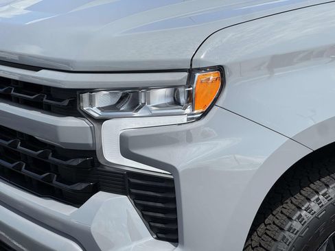 Used 2024 Chevrolet Silverado 1500 RST AWD/4WD image 27