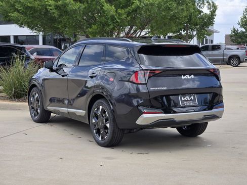New 2026 Kia Sportage SX FWD image 3