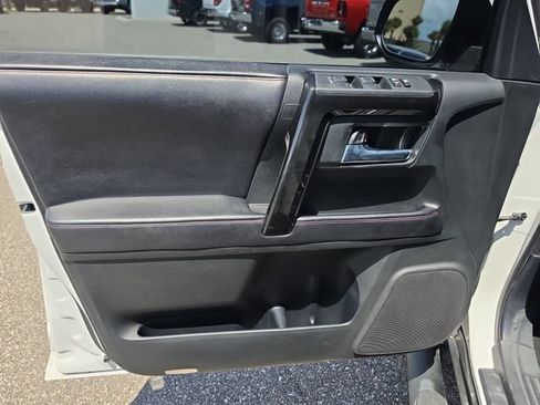 Used 2016 Toyota 4Runner Trail Premium AWD/4WD image 16