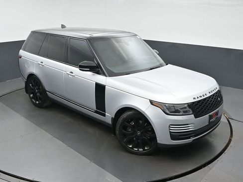 Used 2020 Land Rover Range Rover HSE image 35