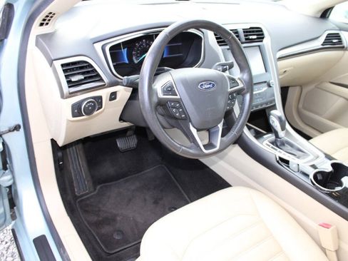 Used 2014 Ford Fusion SE w/ Equipment Group 502A FWD image 13