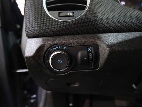 Used 2013 Chevrolet Cruze LTZ image 31