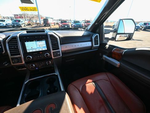 Used 2019 Ford F350 King Ranch w/ King Ranch Ultimate Package image 33