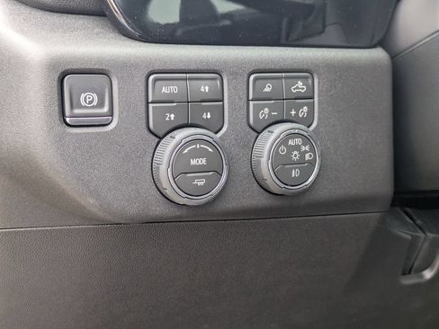 New 2026 Chevrolet Silverado 1500 RST AWD/4WD image 15
