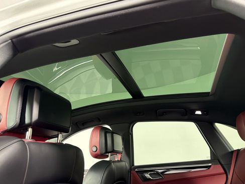 Certified 2023 Porsche Macan Turbo AWD/4WD image 26