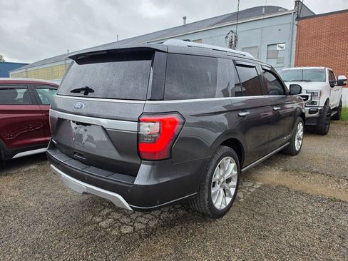 Used 2018 Ford Expedition Platinum AWD/4WD image 2