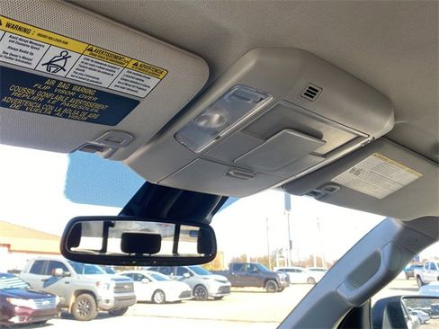 Used 2019 Toyota Tundra SR5 w/ SR5 Convenience Package image 30