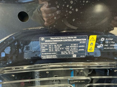 Used 2022 BMW 330e w/ M Sport Package image 25