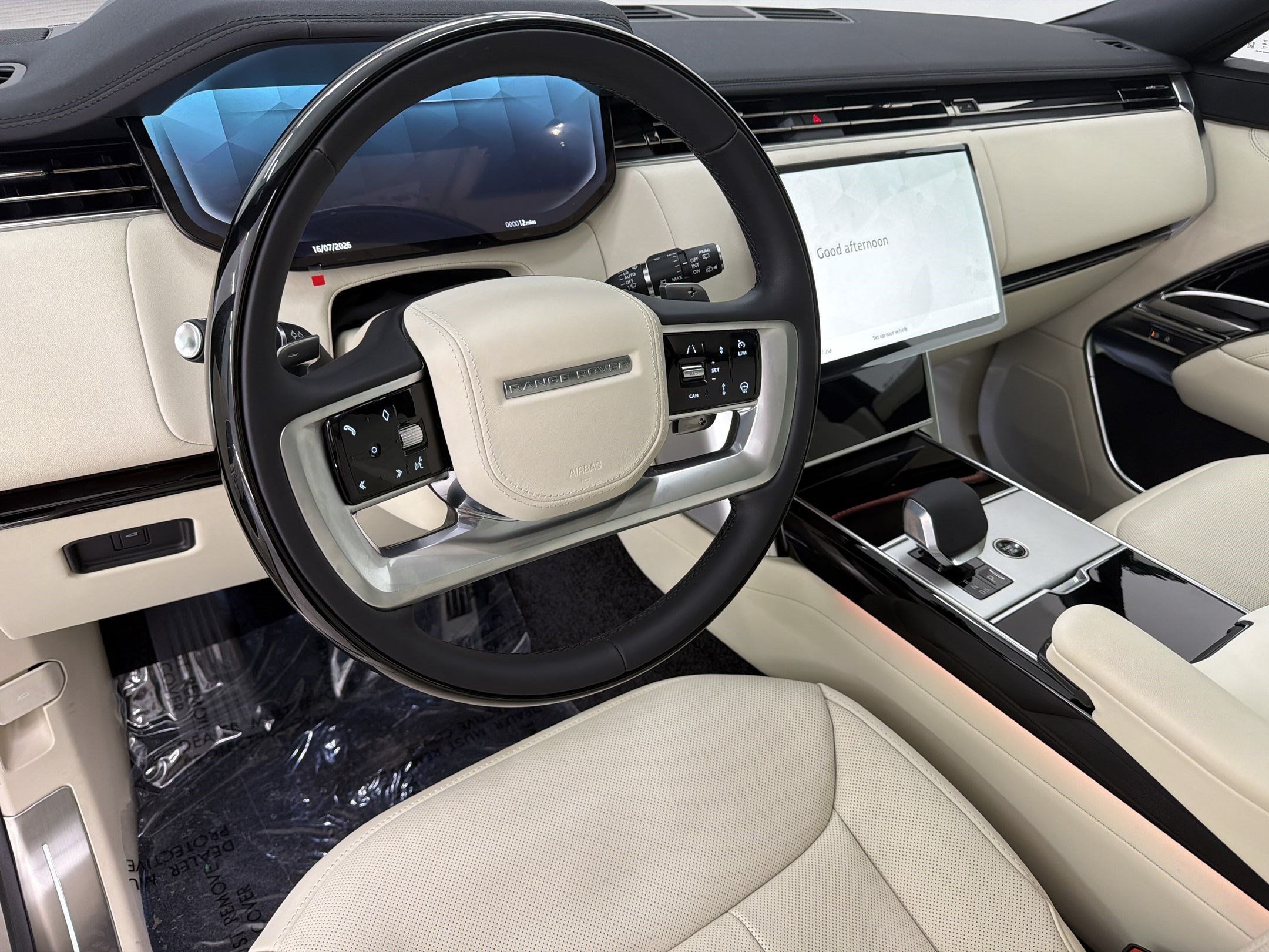 New 2026 Land Rover Range Rover SE AWD/4WD image 4