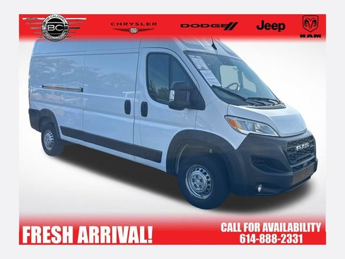 Used 2025 RAM ProMaster 2500 w/ Convenience Group FWD image 1