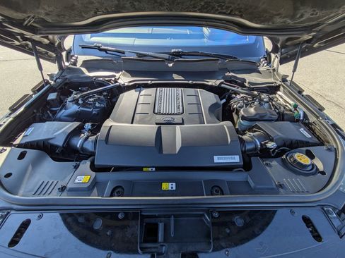 Used 2019 Land Rover Range Rover Supercharged AWD/4WD image 31