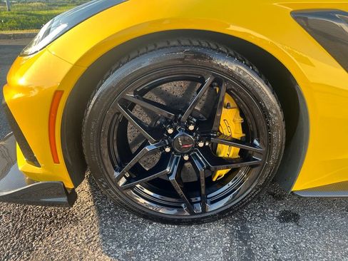 Used 2019 Chevrolet Corvette ZR1 w/ Chrome Badge Package RWD image 43