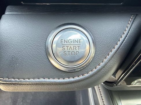 New 2026 Lincoln Nautilus Reserve AWD/4WD image 27