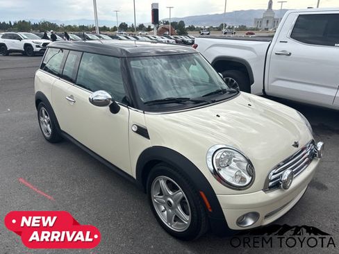 Used 2008 MINI Cooper Clubman Hardtop FWD image 1