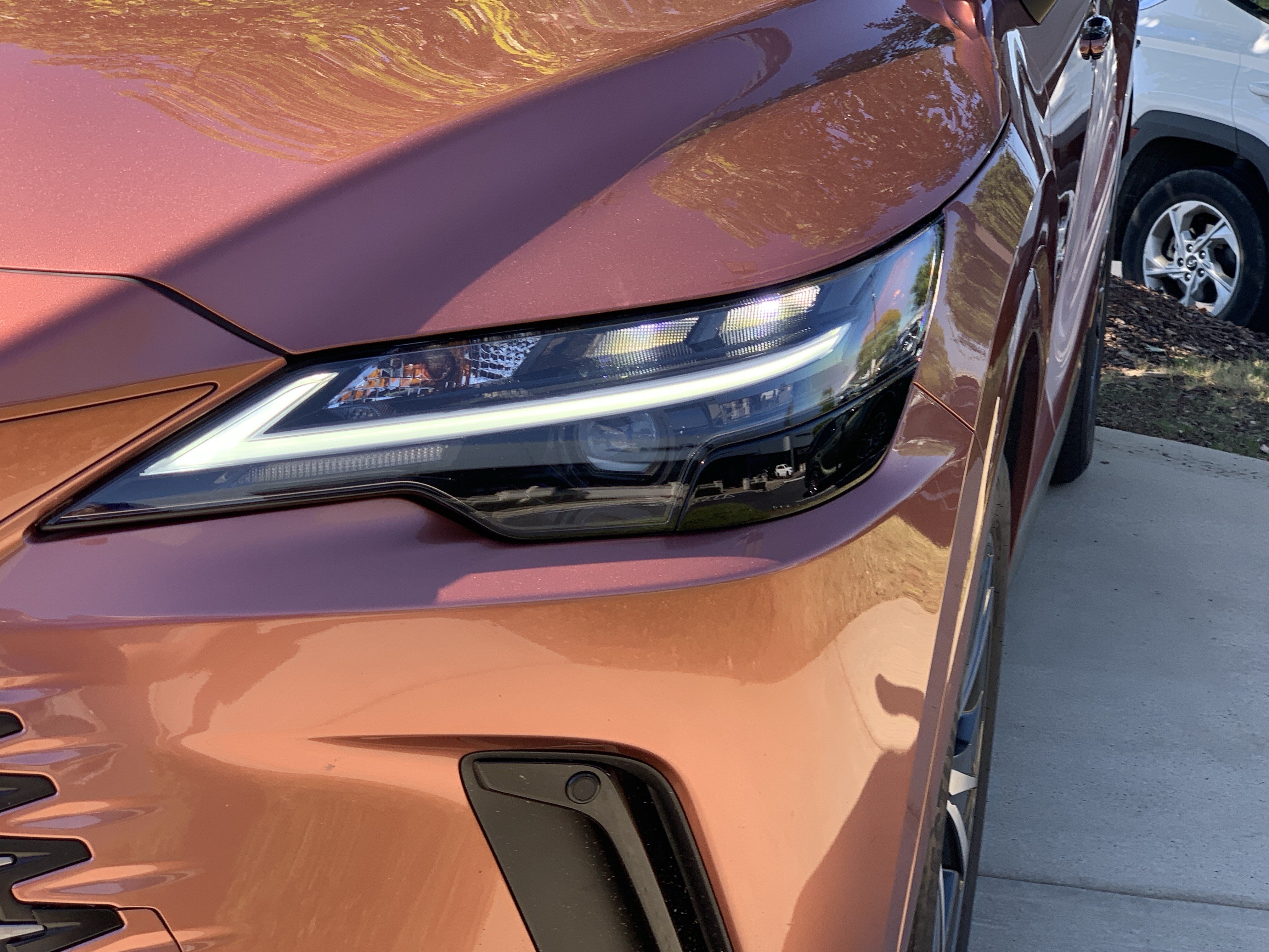 Used 2026 Lexus RX 350 Premium w/ Accessory Package (Z1) FWD image 6