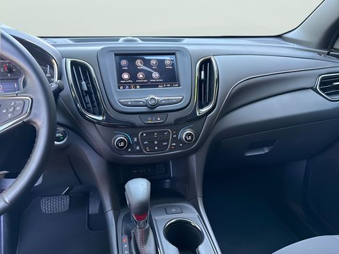 Used 2023 Chevrolet Equinox RS AWD/4WD image 25