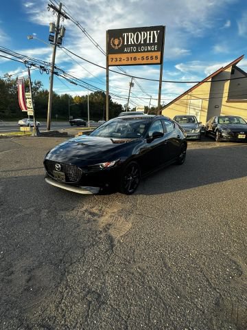 Used 2024 MAZDA MAZDA3 s FWD image 1