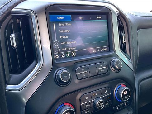 Used 2021 Chevrolet Silverado 1500 LT image 34