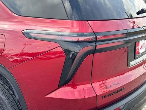 New 2026 Chevrolet Traverse LT w/ Midnight/Sport Edition FWD image 12