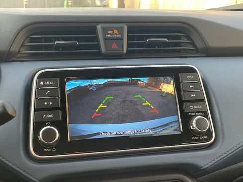 Used 2025 Nissan Versa SV image 22