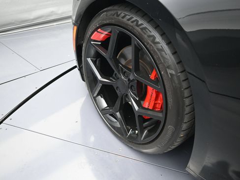 Used 2021 Chevrolet Camaro SS RWD image 30